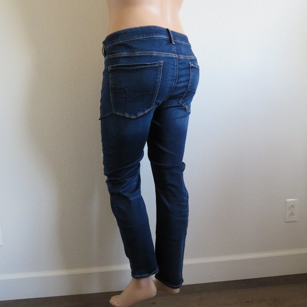 AMERICAN EAGLE Jeans DISTRESSED Jeggings Next Level Stretch Plus Size 24R NWT - Picture 2 of 3